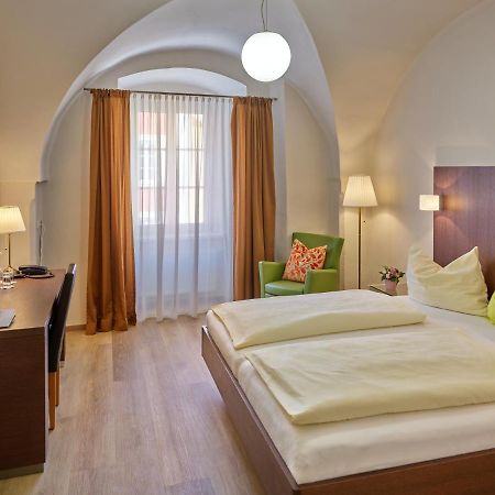 Stadthotel Schaerding Bagian luar foto